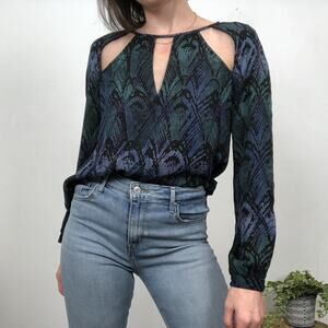 Ecote Long Sleeve Printed Cutout Top Blouse Blue Green Purple Black Medium